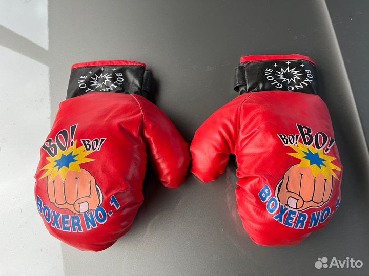 Боксерские перчатки детские игрушечные