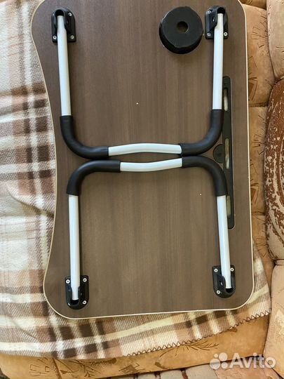 Стол для ноутбука