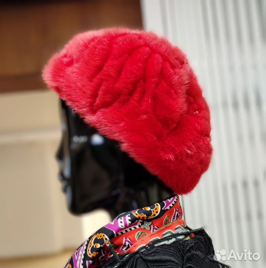 Берет женский