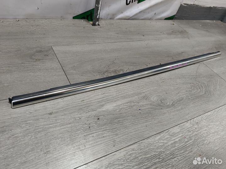 Хром молдинг задней левой двери для VW Passat B5+