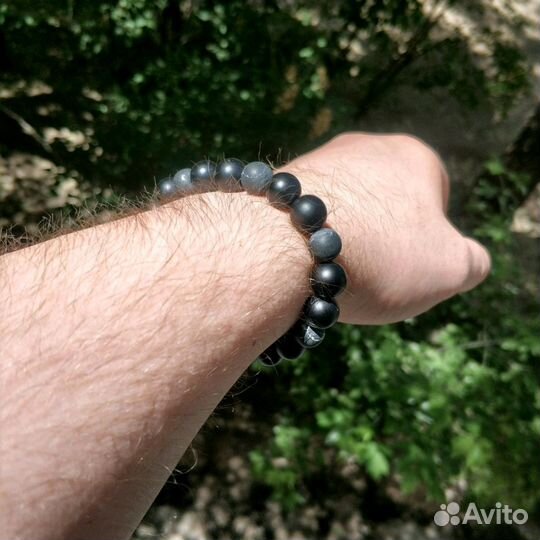 Каменный мужской браслет