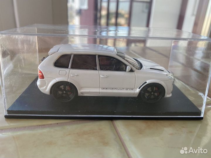 Модель автомобиля Porsche Gemballa GT 550 2007