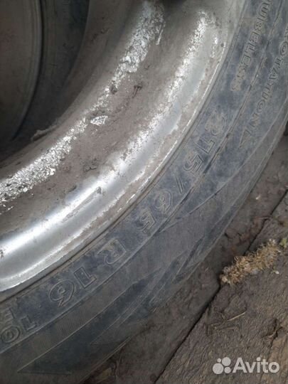 Nokian Tyres Hakkapeliitta 4 215/65 R16