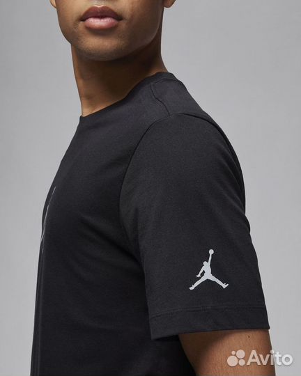 Фуболка nike jordan новая оригинал