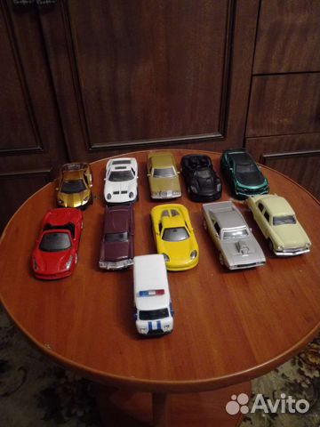 Сувенирные машинки