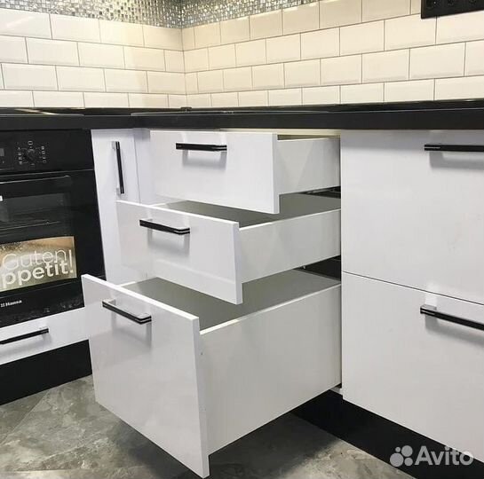 Кухонный гарнитур на заказ