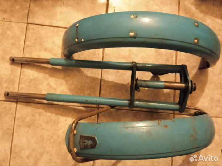 Запчасти -мопед Карпаты