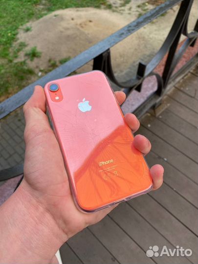 iPhone Xr, 64 ГБ