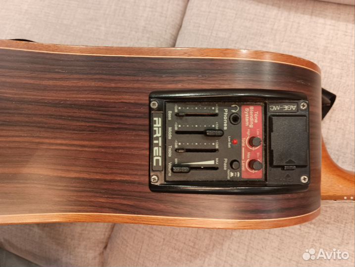 Классическая гитара с подключением