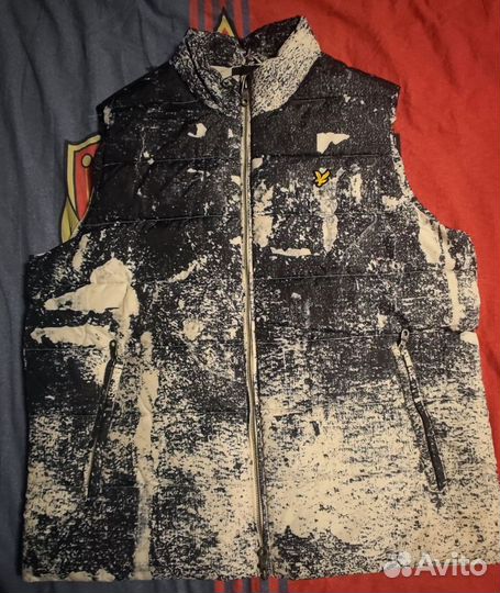 Жилет lyle & scott erosion print