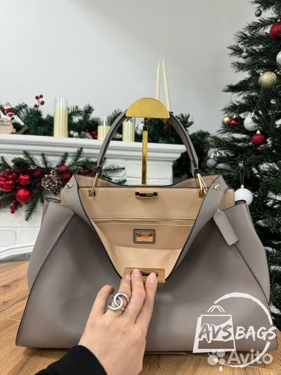 Сумка Fendi из натуральной серого цвета