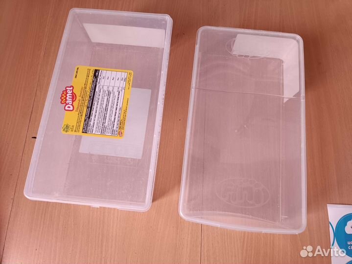 Пластиковый контейнер