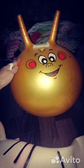 Ослик и шар-попрыгун