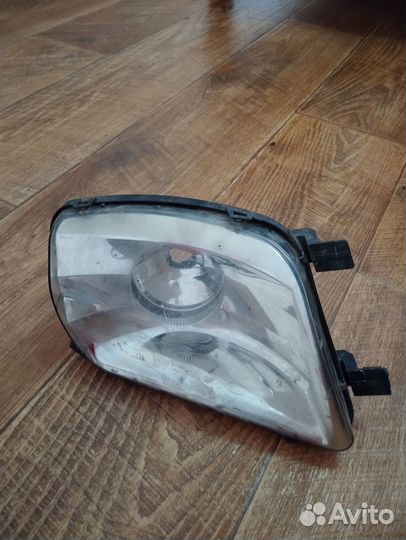 Peugeot 308 фара левая, правая. Противотуманка лев