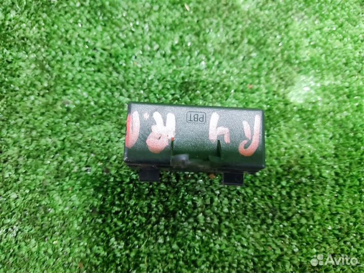 Модуль управления подогревом сиденья Land Rover D