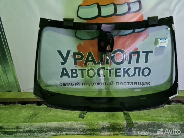 Лобовое стекло с камерой Nissan Note (II) RH