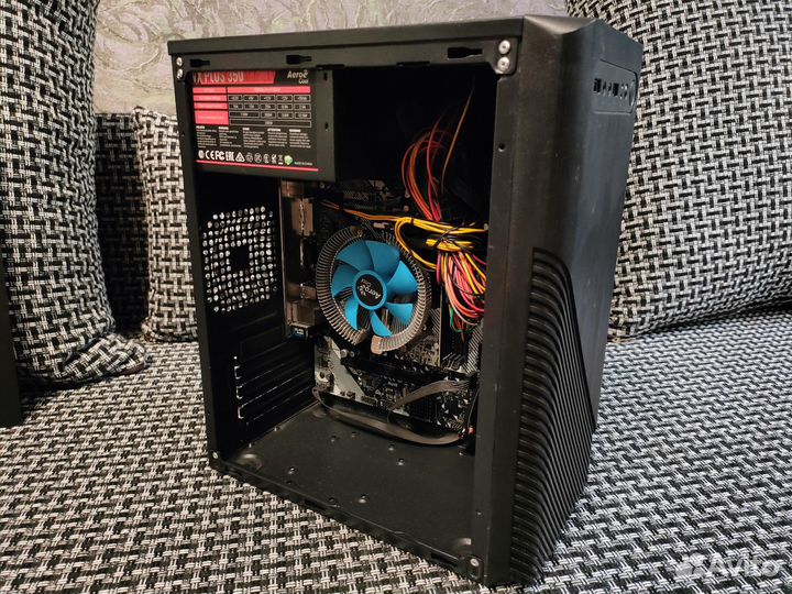 Athlon 3000G + Vega3 + SSD