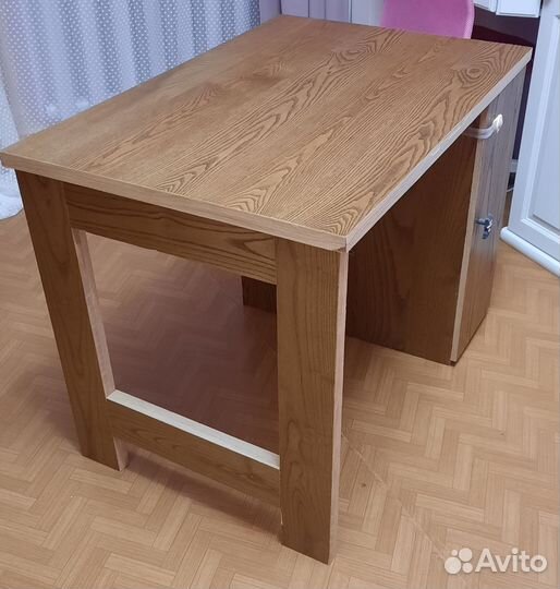 Детский стол