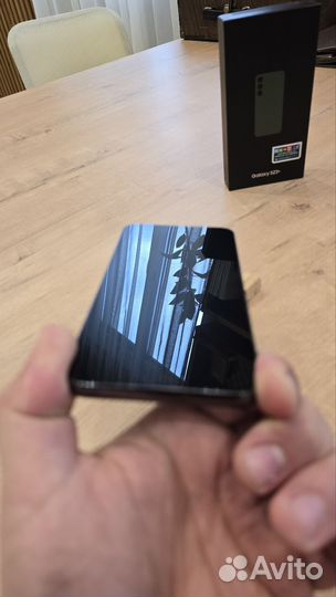 Samsung Galaxy S23+, 8/512 ГБ