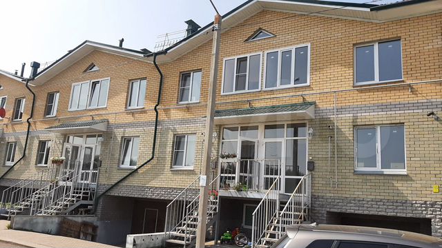 4-к. квартира, 158 м², 2/2 эт.