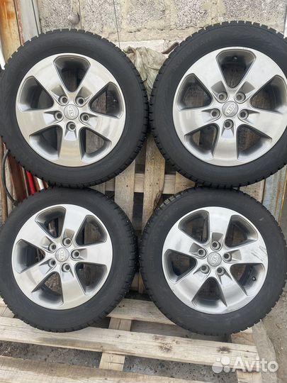 Колеса Kia Hyundai r16 Nokian 205/55