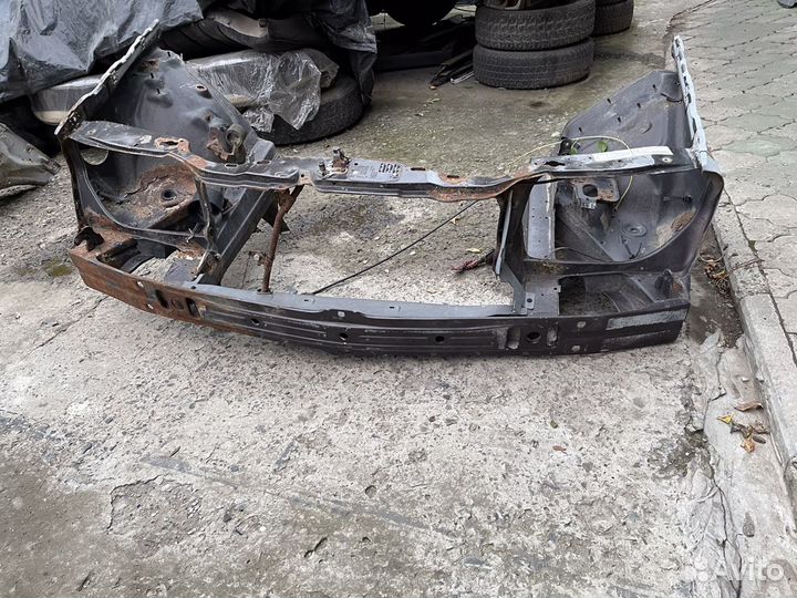 Телевизор Mercedes w124