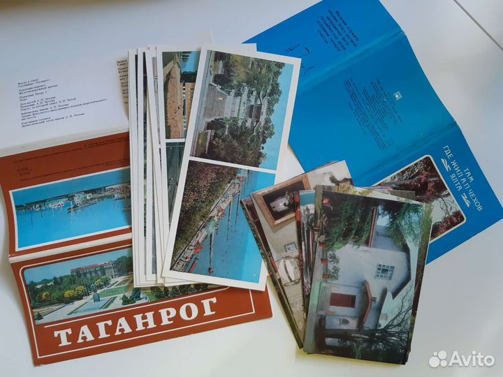 Книги и открытки о Чехове