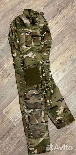 Тактический боевой костюм