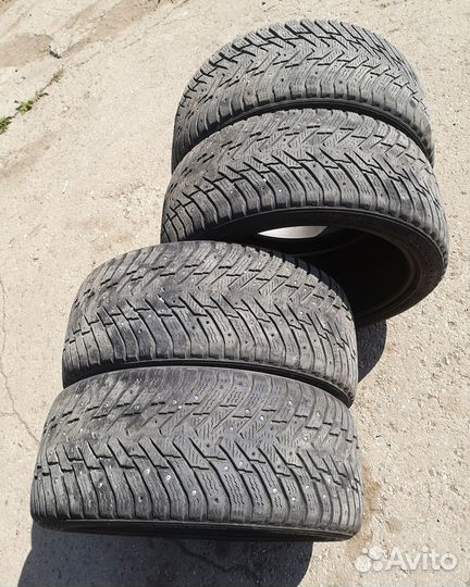 Nokian Tyres Hakkapeliitta 8 245/40 R18 97
