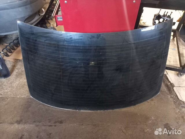 Задние стекло Audi A4 B6