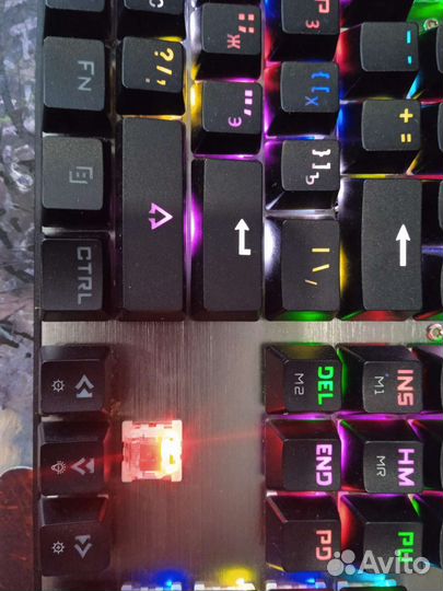 Игровая клавиатура с подсветкой