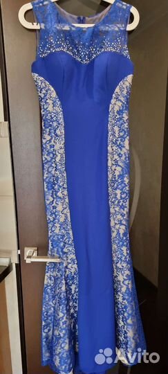 Вечернее платье