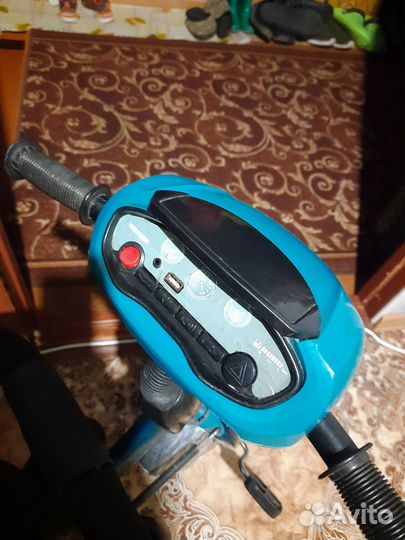 Детский трехколесный велосипед