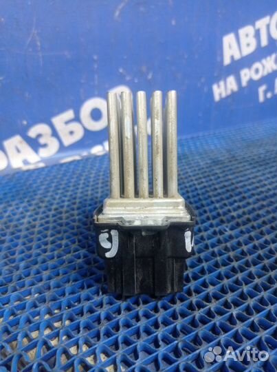 Резистор печки Audi A6C5 седан 2000