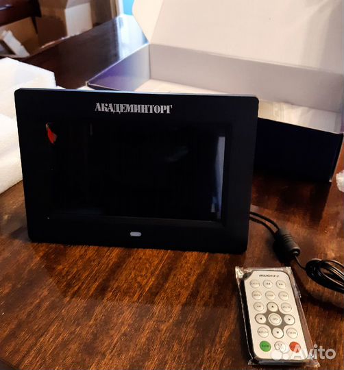 Цифровая фоторамка digma