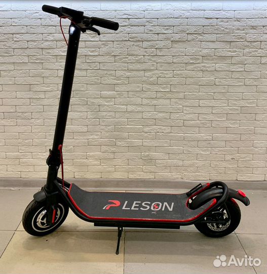 Электросамокаты в наличии. Новые, гарантия