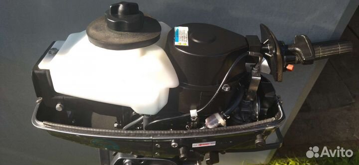 Лодочный мотор