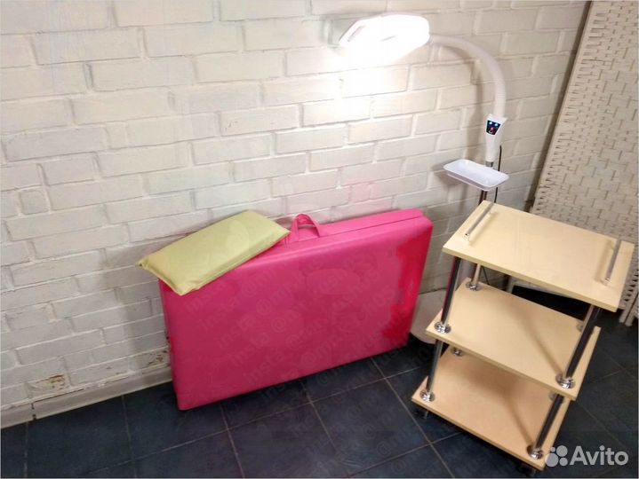 Массажный стол