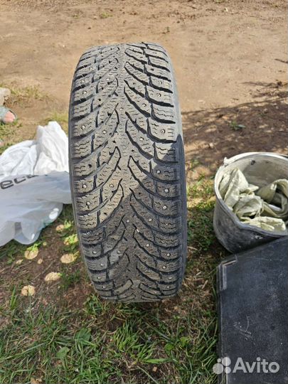 R15 Nokian Tyres Hakkapeliitta 9 185/65, PCD 4x100 DIA 98