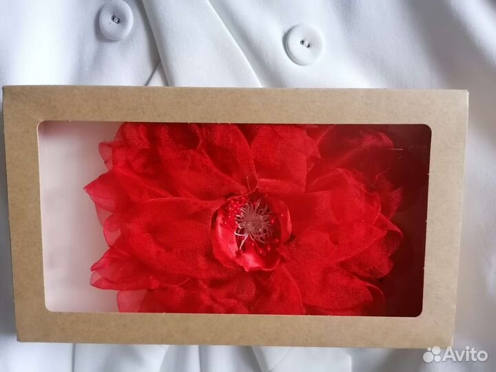 Брошь 3 D цветок