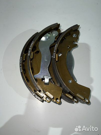 Колодки тормозные задние барабанные Solaris1/ Rio3