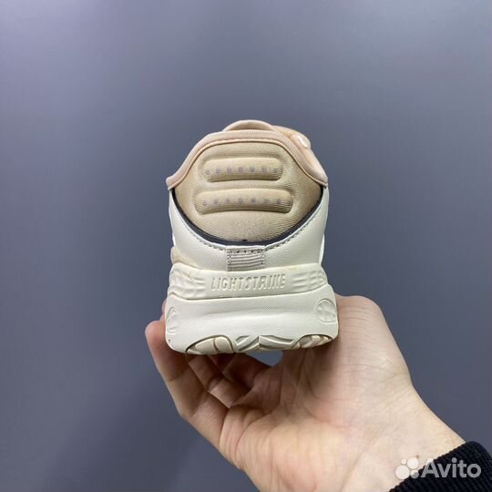 Кроссовки Adidas Niteball beige c 31eur по 36eur