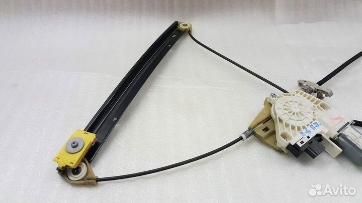 Стеклоподъемник правая передняя Audi A6 C6