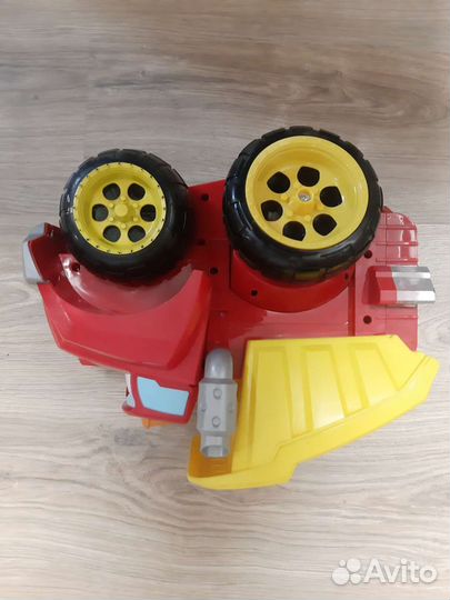 Машинка Chuck Чак говорящая