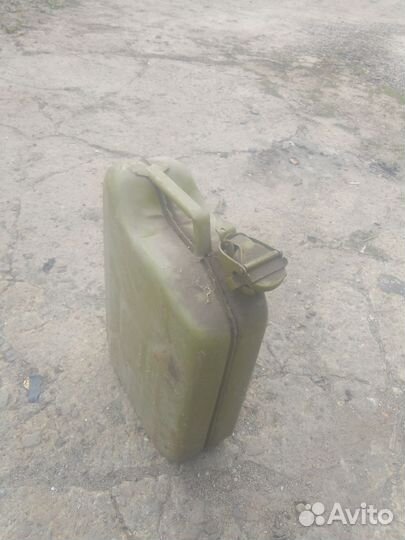 Канистра 10 литров