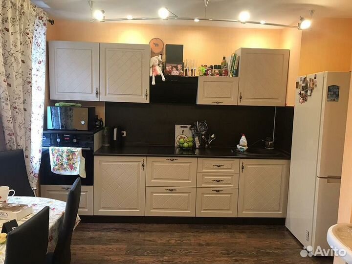 Кухня новая