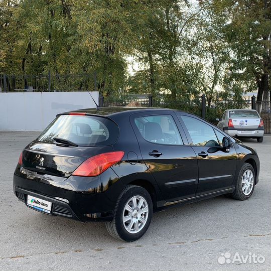 Peugeot 308 1.6 МТ, 2011, 202 000 км