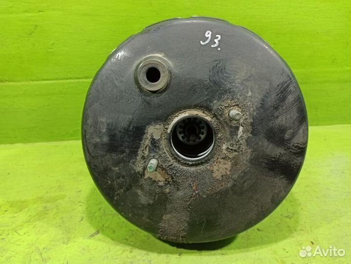 Вакуумный усилитель тормозов Renault Logan седан