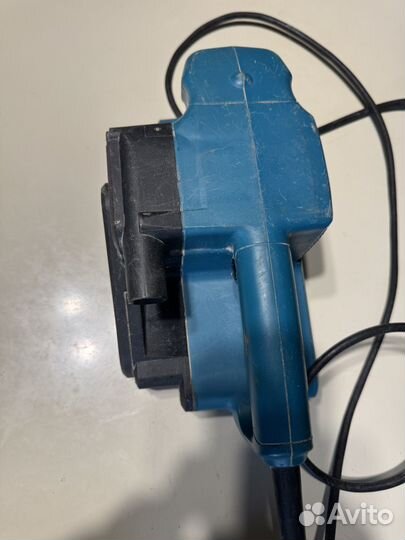 Шлифовальная машина makita