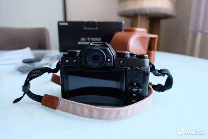 Fujifilm X-T100 Kit XC 15-45 mm F3.5-5.6 OIS PZ
